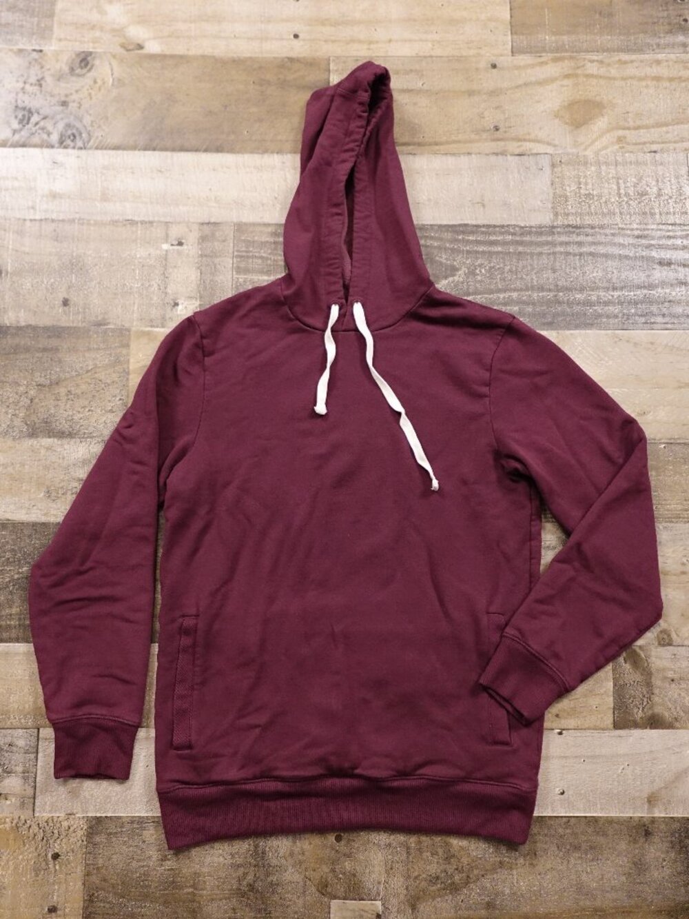 Travis Mathew Coastal Cloud Hoodie Women's Small Burgundy Pullover Lounge